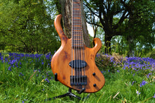 Manton Customs 6 String Ascendant Bass